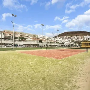  Apartment Studio In Torres Del Sol Griffin Near The Beach